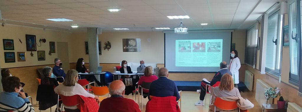 celebración asamblea anual de socios de alzheimer leon